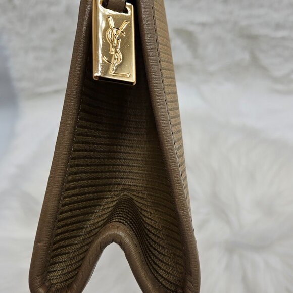YSL  Beige PVC Makeup Clutch - Picture 11 of 17